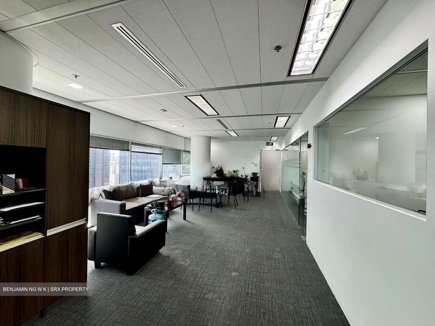 Gateway East (D7), Office #552505381